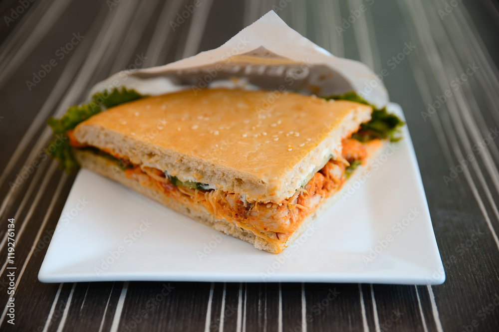 chicken sandwich on a plate chicken sandwich on a plate