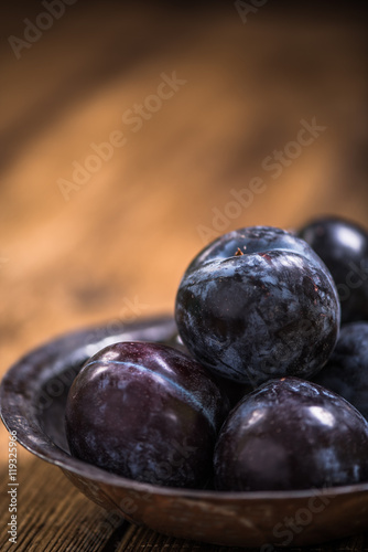 Wallpaper Mural dark blue ripe plums Torontodigital.ca