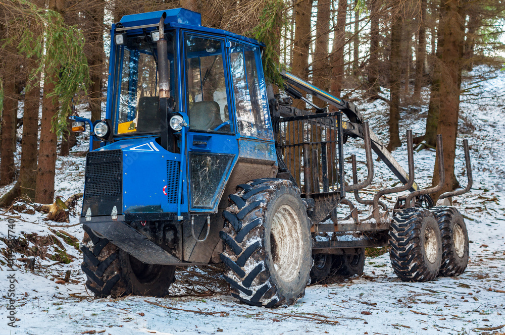 Winter snow forest tree tractor machine indrustry equipment wood vehicle outdoor nobody Winter snow forest tree tractor machine indrustry equipment wood vehicle outdoor nobody