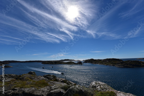 Schweden, Insel Tjörn, Meer und Wolken photo