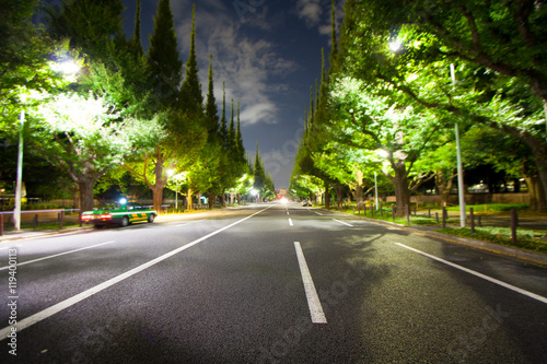Tokyo Aoyama of the road late at night Meiji Jingu Outer Gardens of the landscape