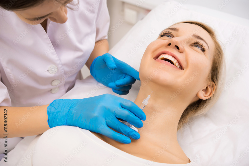 Fototapeta premium beauty facial injections