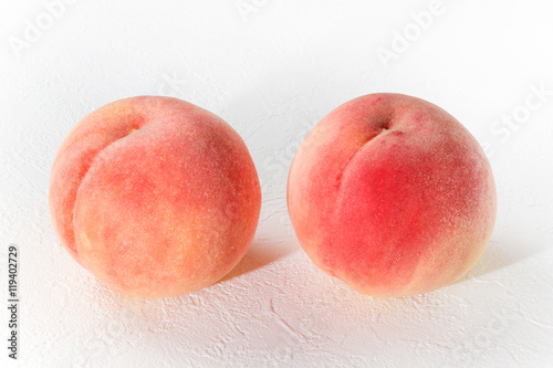 有機栽培の高級桃　 High-quality peach