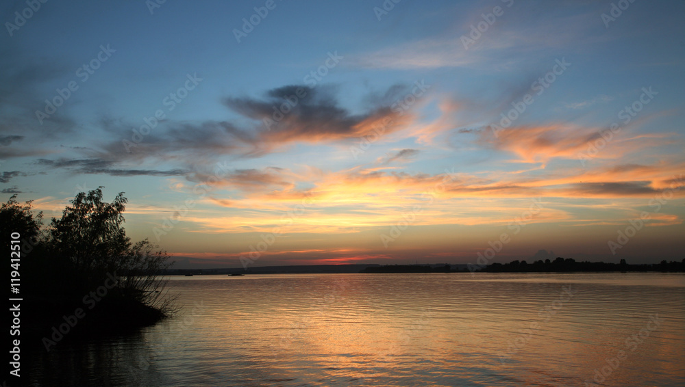 Fototapeta premium very beautiful and colorful sunrise over the river
