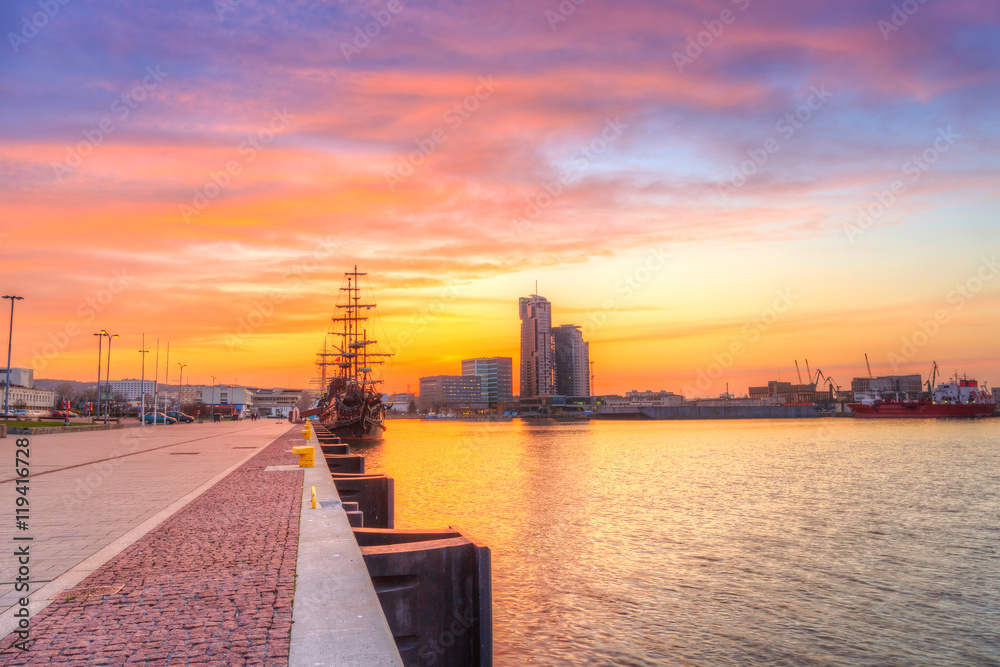 Fototapeta premium Sunset in Gdynia city at Baltic sea, Poland