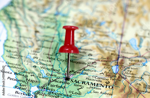 Map with pin point of Sacramento in California, USA