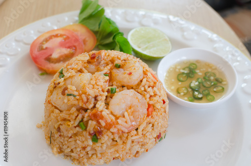 tom yum kung fried rice, spicy thai food, close up, sekective focus