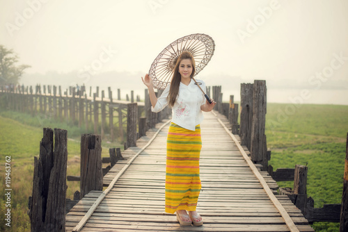 The beautiful Burmese woman in Myanmar traditional costume