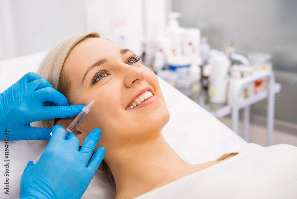 Fototapeta premium beauty facial injections