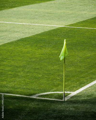 Quadro su tela Corner flag on a football (soccer) pitch.
