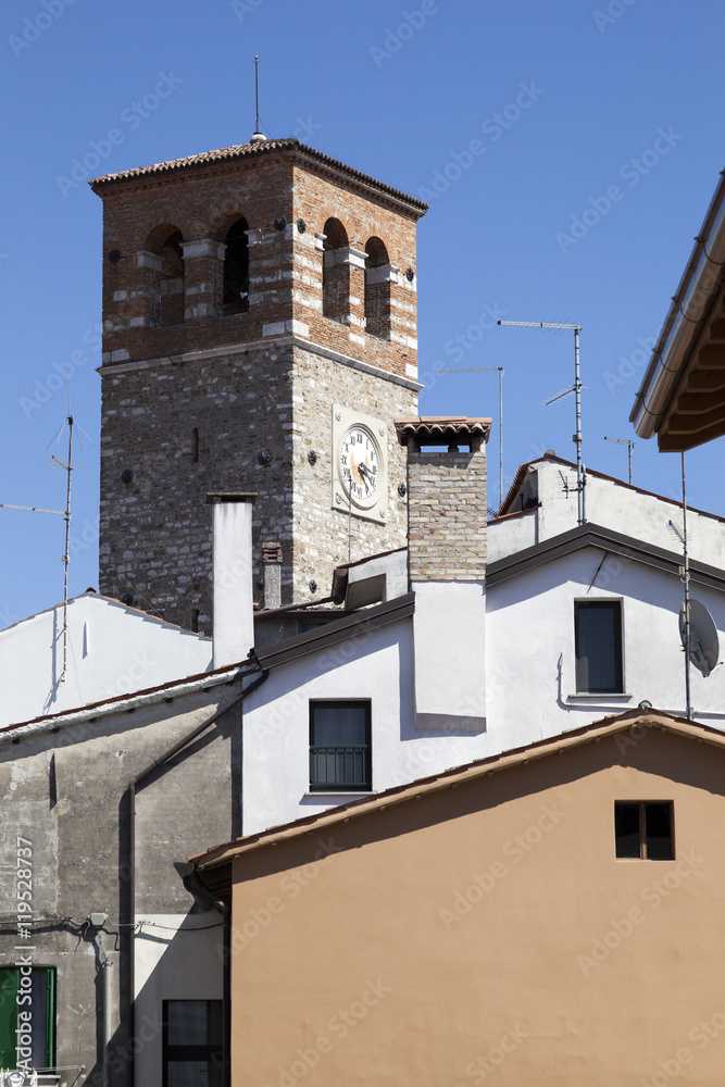 Gruppo di Case e torre, Marano Lagunare Gruppo di Case e torre, Marano Lagunare