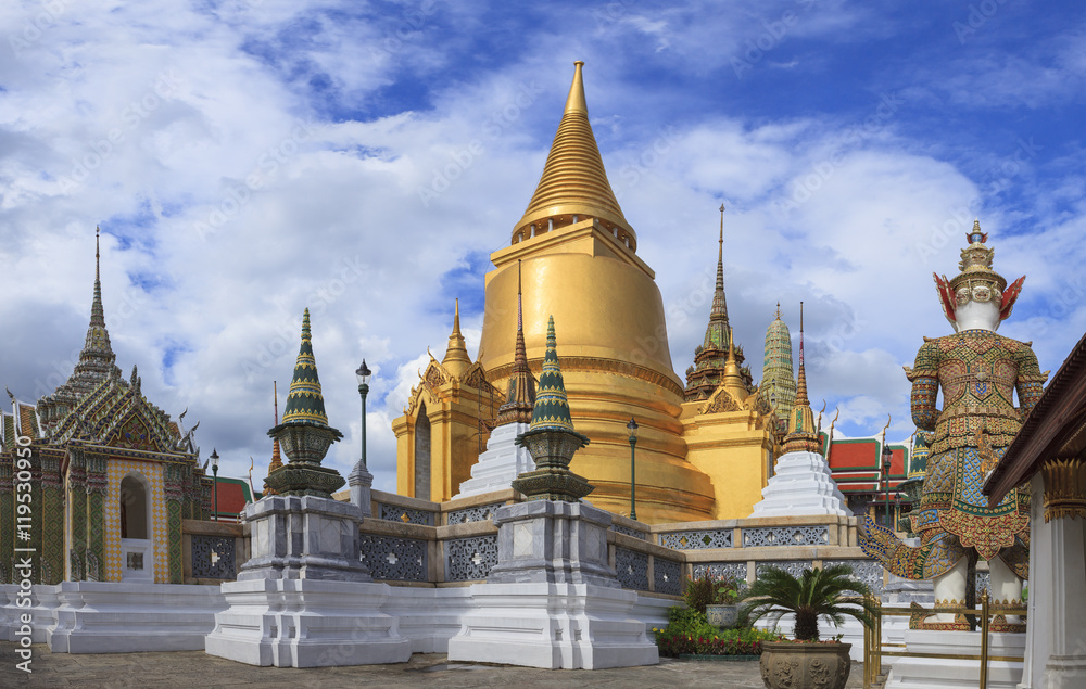 golden pagoda in grand palace bangkok thailand