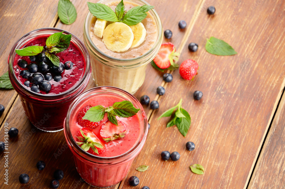 Blueberry strawberry and banana smoothie Blueberry strawberry and banana smoothie