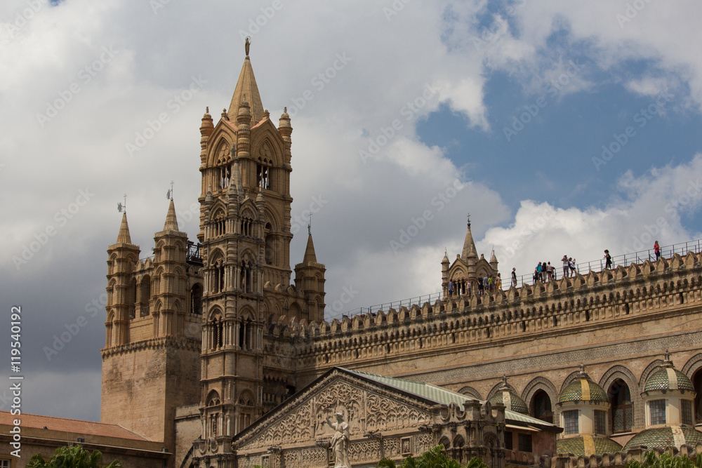 Cattedrale di Palermo e Statua di Santa Rosalia