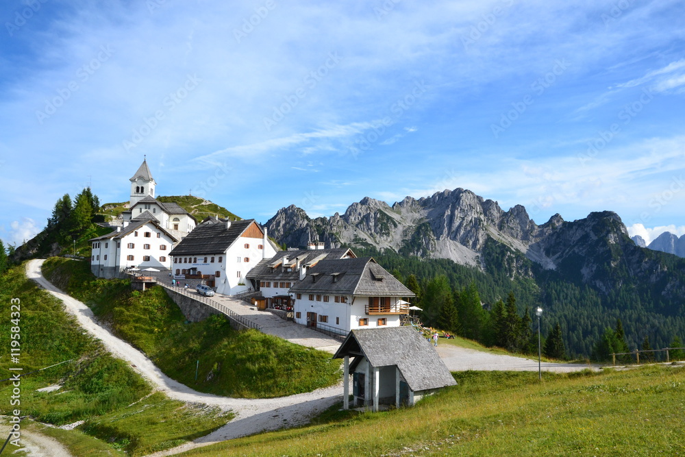 Santuario del Monte Lussari (Luschariberg)