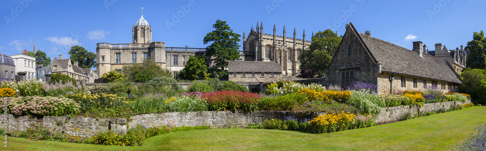 Fototapeta Christ Church Memorial Garden w Oksfordzie