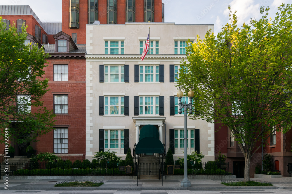 Naklejka premium Downtown historic buildings in District of Columbia