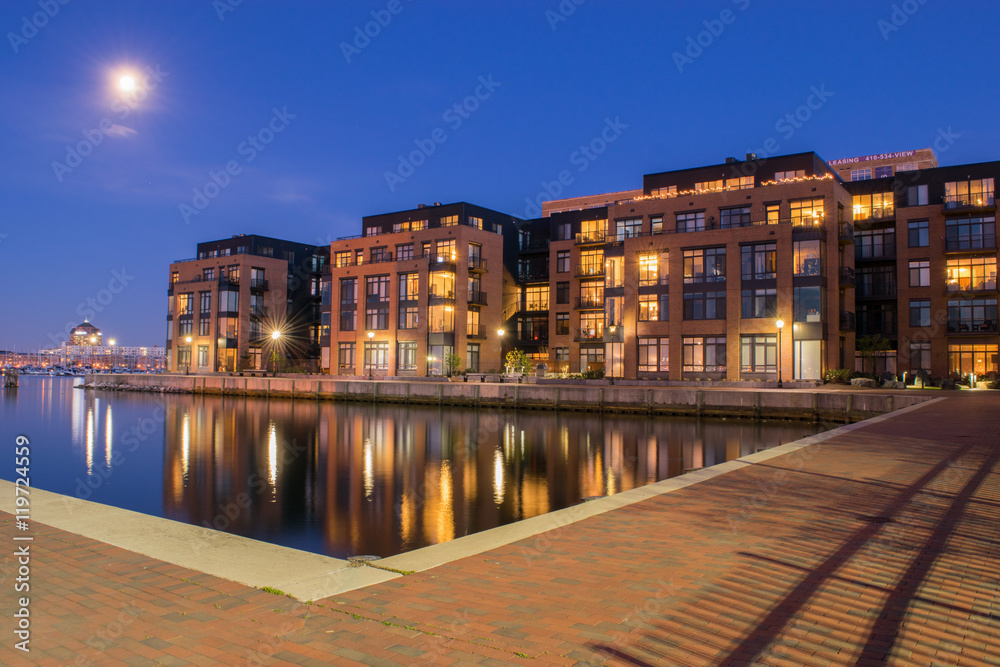 Fototapeta premium Apartment Buildings in The Inner Harbor Area in Baltimore, Maryl