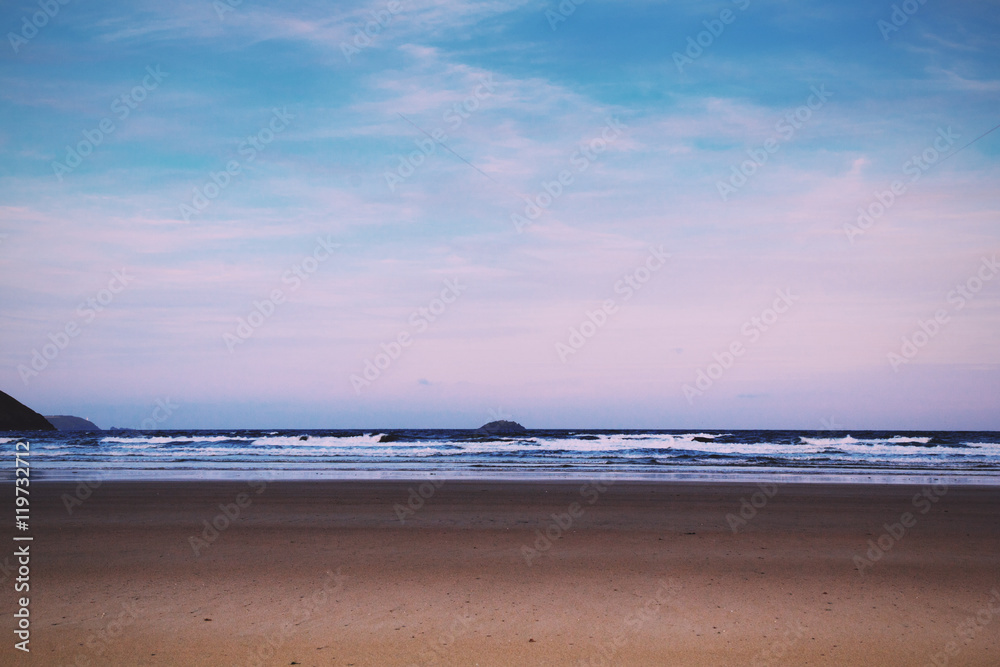Early morning view over the beach at Polzeath Vintage Retro Filt Early morning view over the beach at Polzeath Vintage Retro Filt