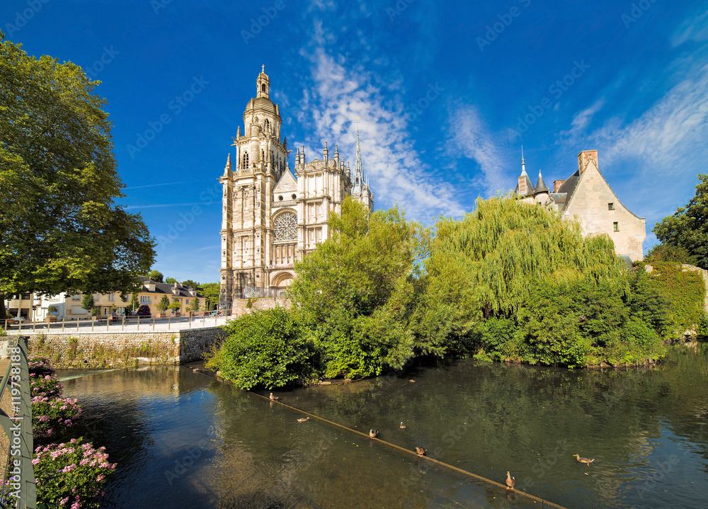 Fototapeta premium La cathédrale Notre-Dame d'Évreux, Eure, Normandie