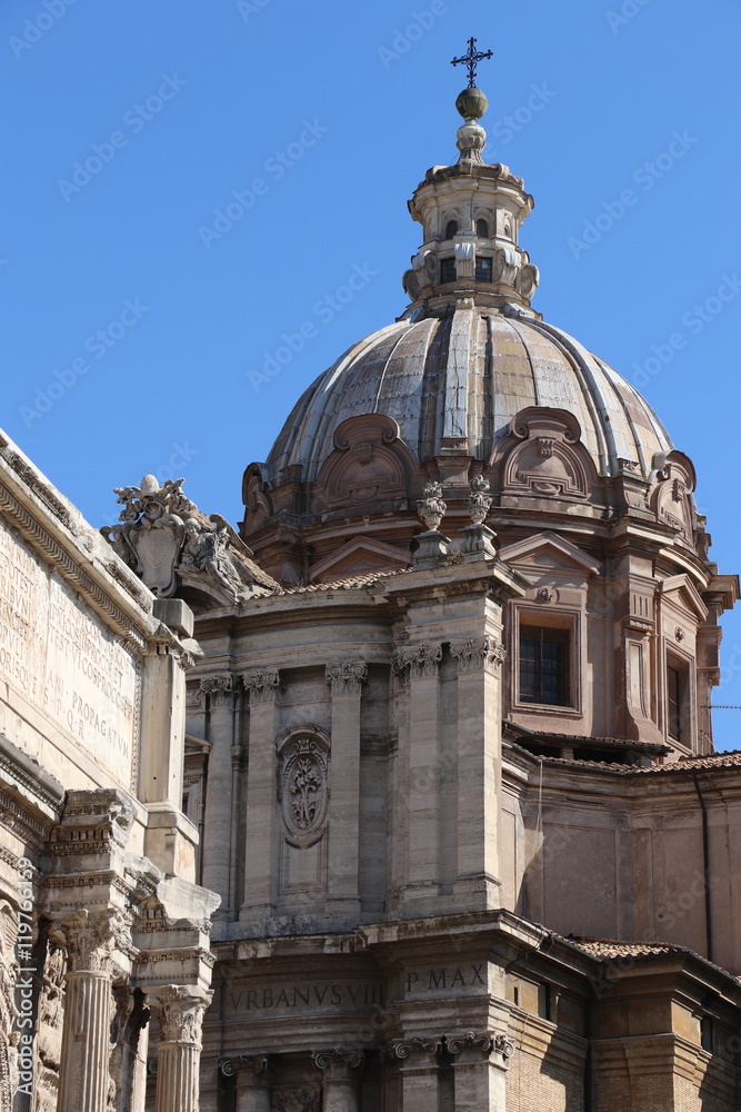 Eglise Santi Luca e Martina à Rome