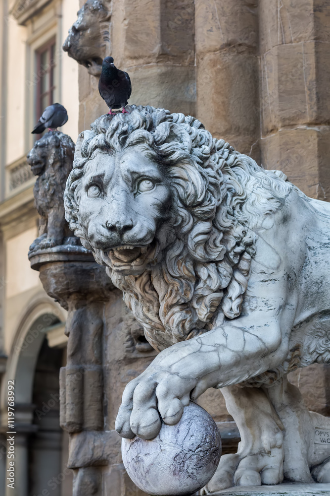 Medici Lionat the Loggia dei Lanzi, Florence Medici Lionat the Loggia dei Lanzi, Florence