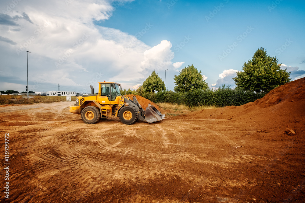 Radlader auf der Baustelle Radlader auf der Baustelle