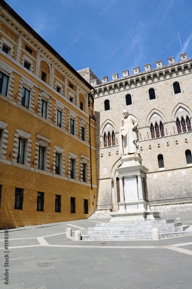 Palazzo Salimbeni at Piazza Salimbeni in Siena, Tuscany Italy