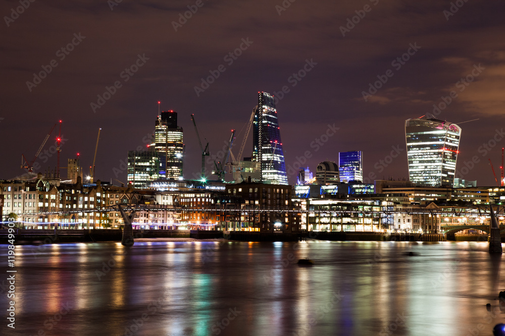 London nights from the piers with Canary Wharf view