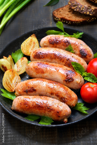 Grilled sausages with vegetable