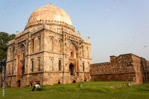 Bara Gumbad, Lodhi Gardens is a city park situated in New Delhi, India. It has architectural works of the 15th century by Lodhis dynasty 
