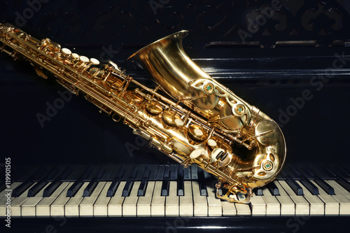 Photography Piano and saxophone, closeup