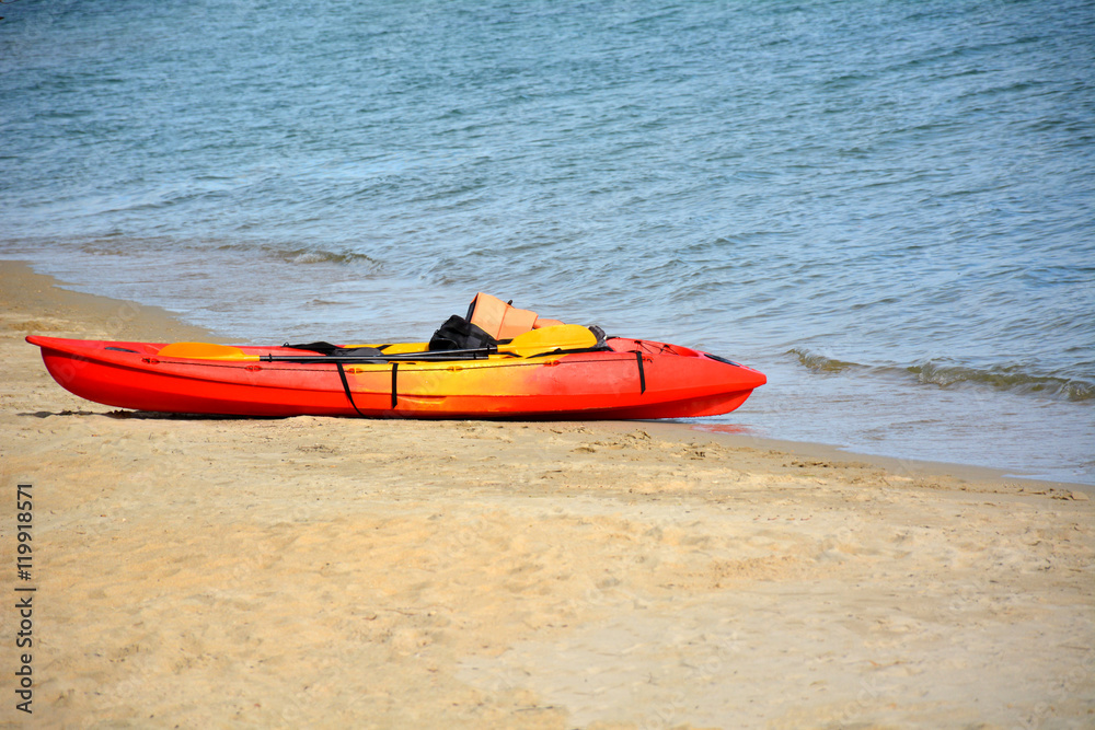 Obraz premium Paddle boats on the beach.Koh Chang Thailand.