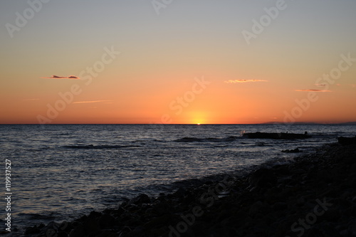 Fototapeta Naklejka Na Ścianę i Meble -  Lovrecica, San Lorenzo, Umag, Sonnenuntergang, Abend, Sonne, Meer, Abendrot