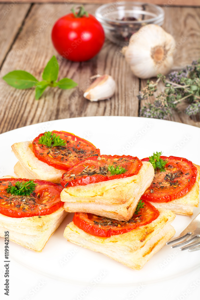 Mini Pizzas, Pies with Tomato and Oregano Mini Pizzas, Pies with Tomato and Oregano