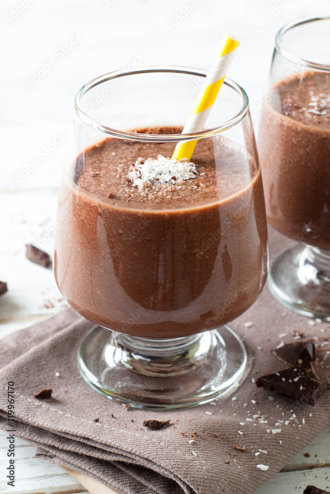 Chocolate banana smoothie