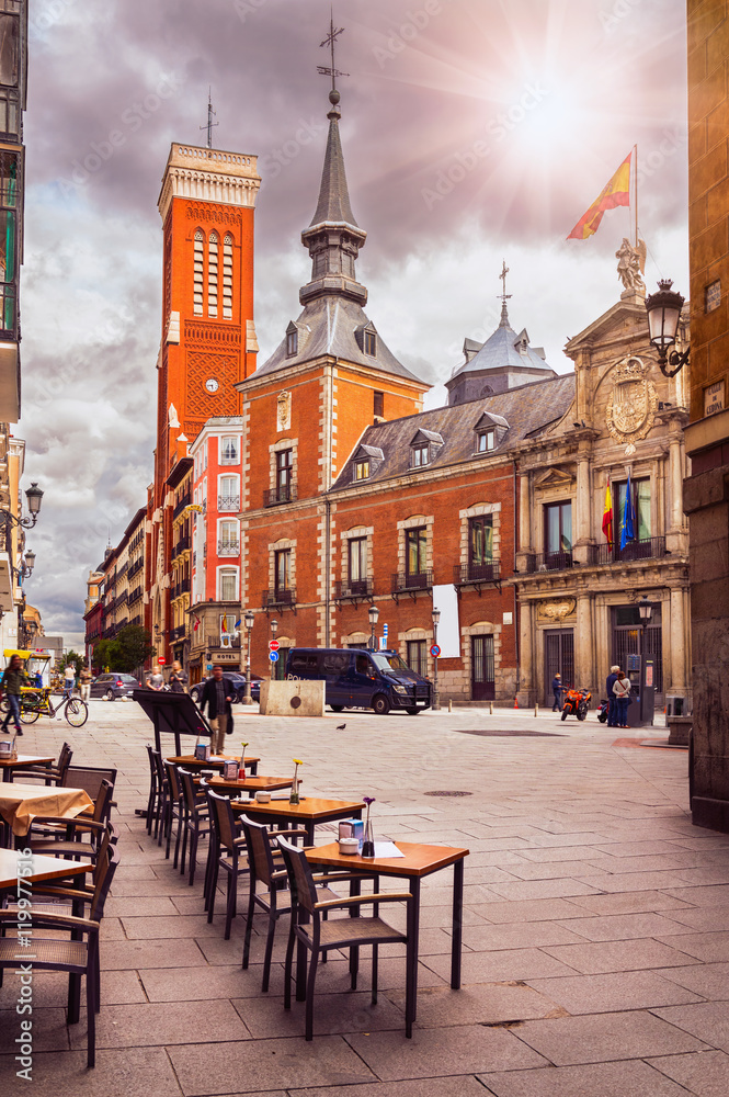 Fototapeta premium Stary plac w Madrycie. Hiszpania