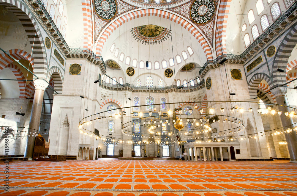 Suleymaniye Mosque with architectural wonders and bright lights