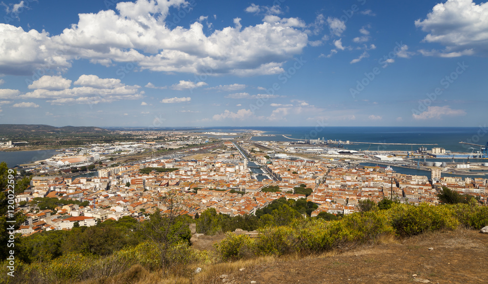 VILLE DE SÈTE DEPUIS LE MONT SAINT-CLAIR
