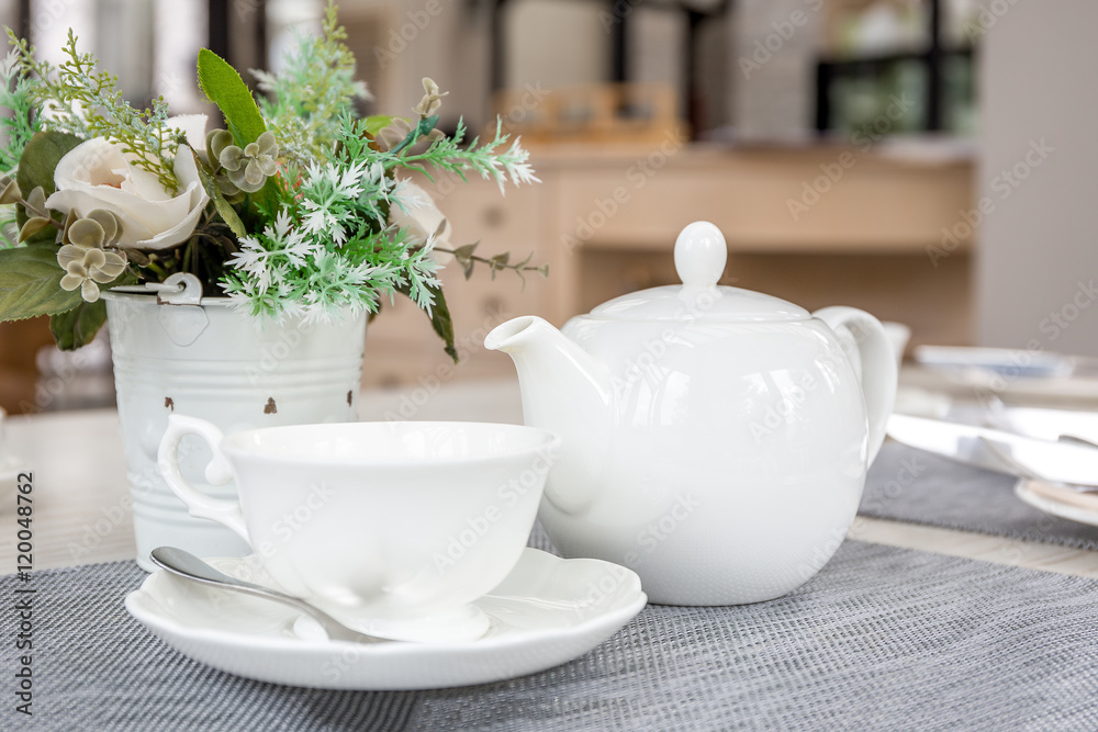 English Tea Set on Table English Tea Set on Table