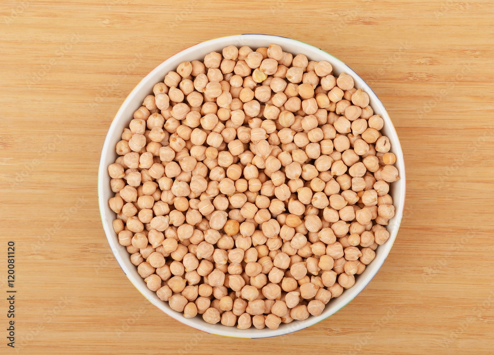 Chickpea in wooden bowl Chickpea in wooden bowl