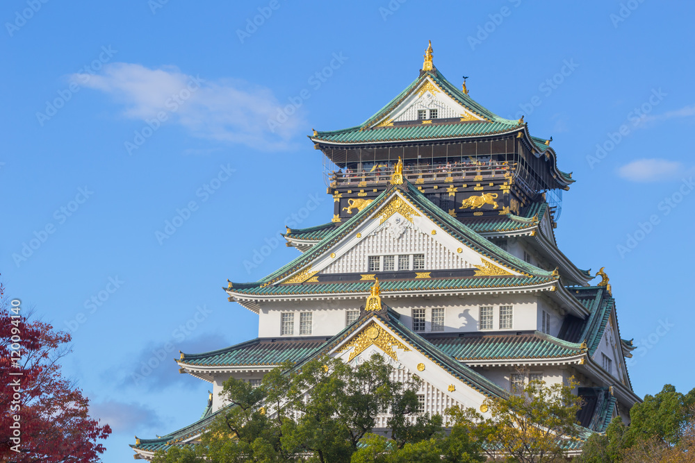 Osaka Castle, Japan famous travel landmark in Kansei. Osaka Castle, Japan famous travel landmark in Kansei.