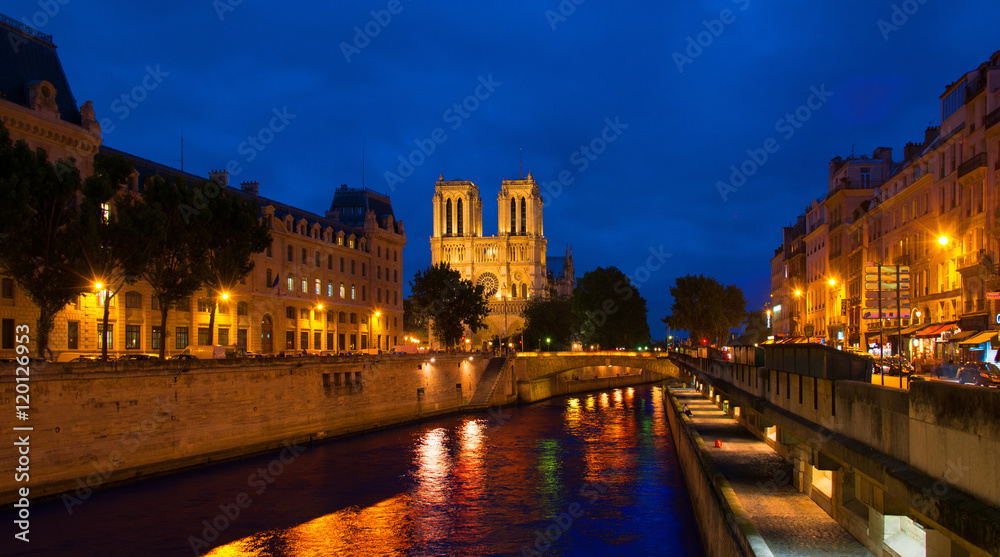 Obraz premium Paris nocturno