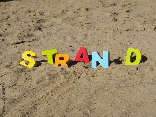 Strand Buchstaben