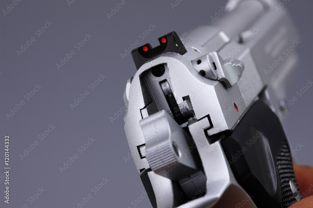 拳銃 拳銃