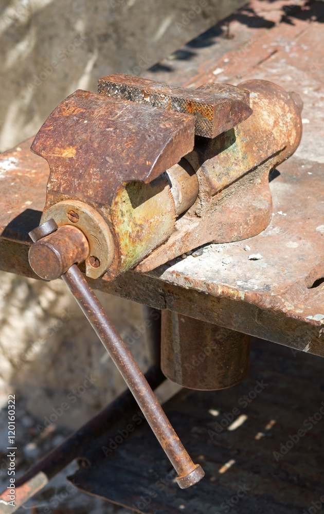 old rusty vise