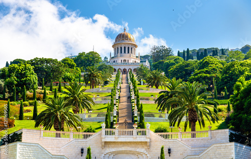 Shrine of the Bab and lower terraces at the Bahai World Center in Haifa