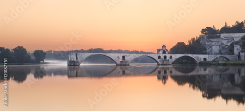 Golden hour on the Pont d'Avignon