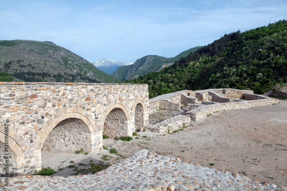 Obraz premium Walls of Prizren castle, Kosovo