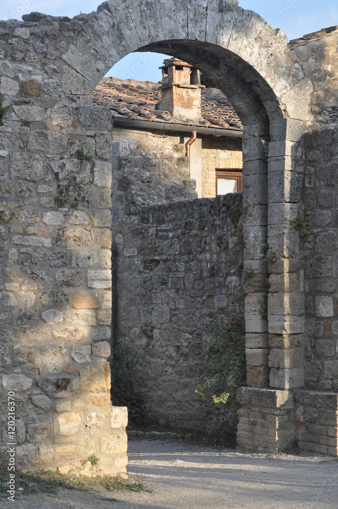 Fototapeta premium View of the city of San Gimignano